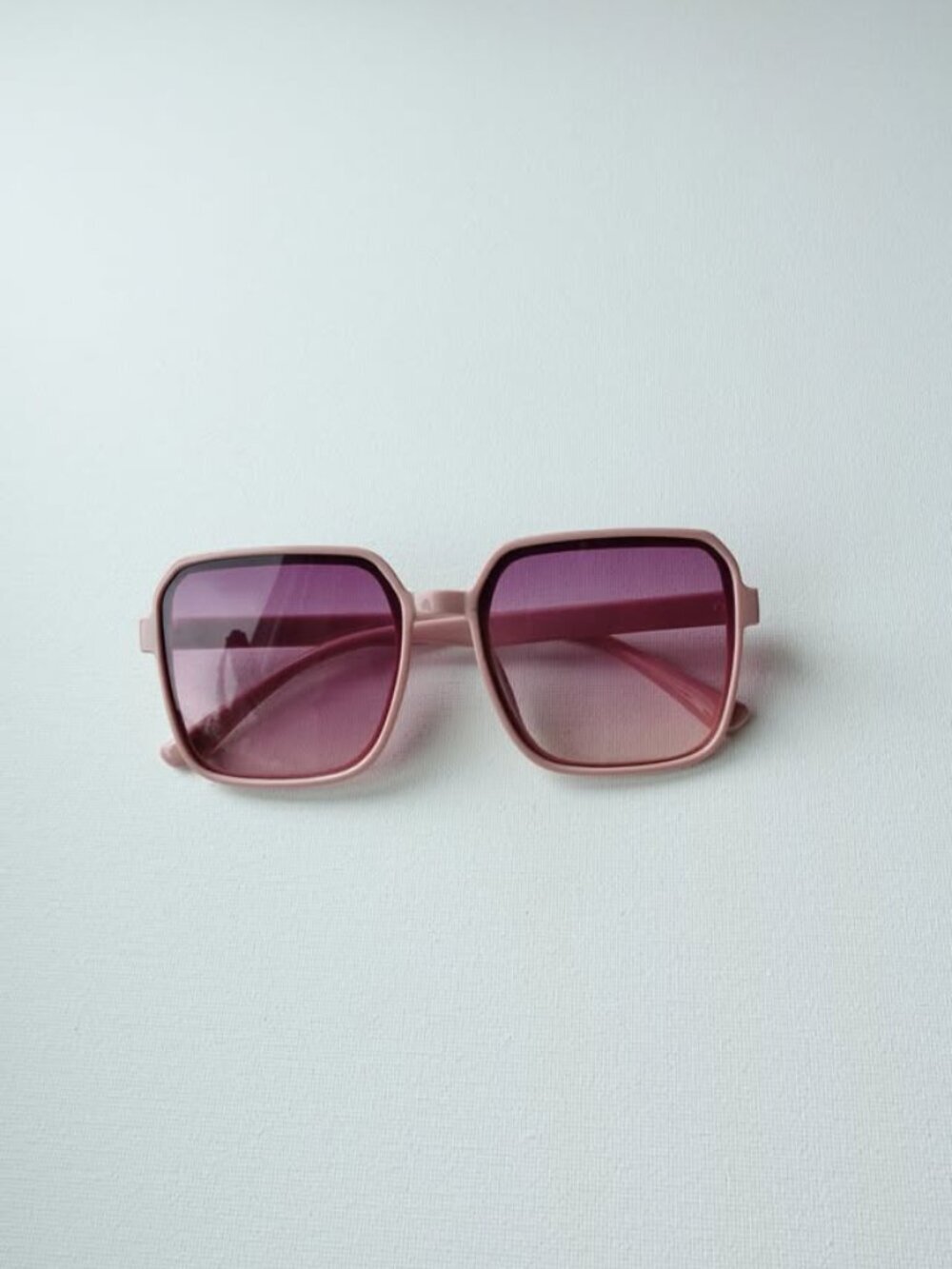 NEW Sunglasses - Style 18